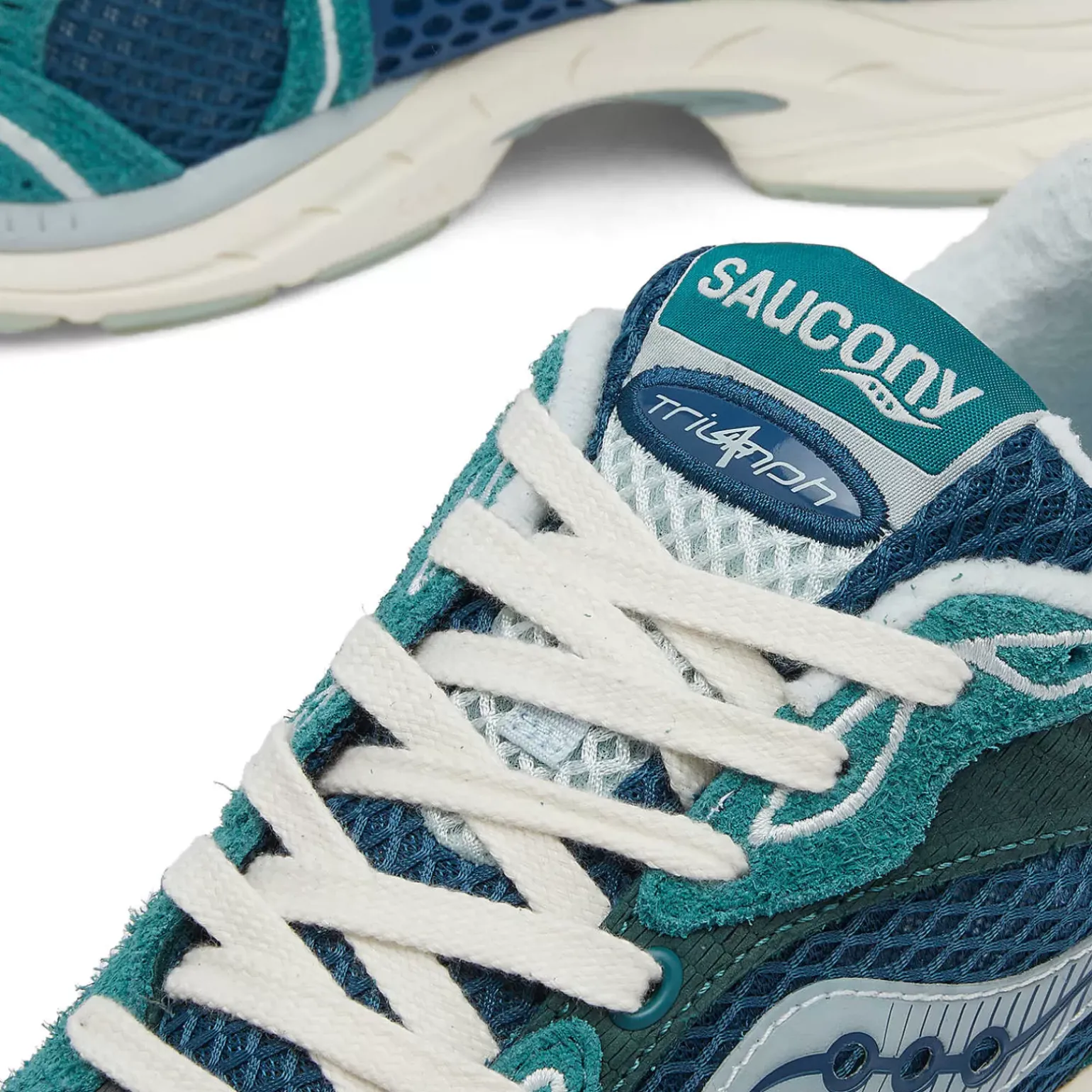Saucony END. X ProGrid Triumph 4|Donna Retro Tech|Grid