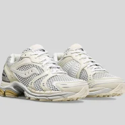 Saucony Highsnobiety X ProGrid Triumph 4|Donna Retro Tech|Grid