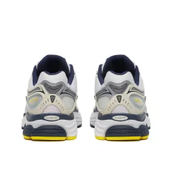 Saucony ProGrid Omni 9 Fabricated Future|Donna Lifestyle|Retro Tech