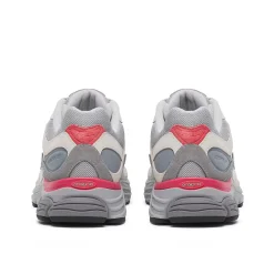 Saucony ProGrid Omni 9 Premium|Donna Lifestyle|Retro Tech