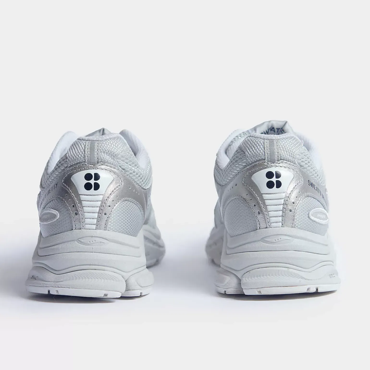 Saucony Sweaty Betty X ProGrid Triumph 4|Donna Lifestyle|Retro Tech