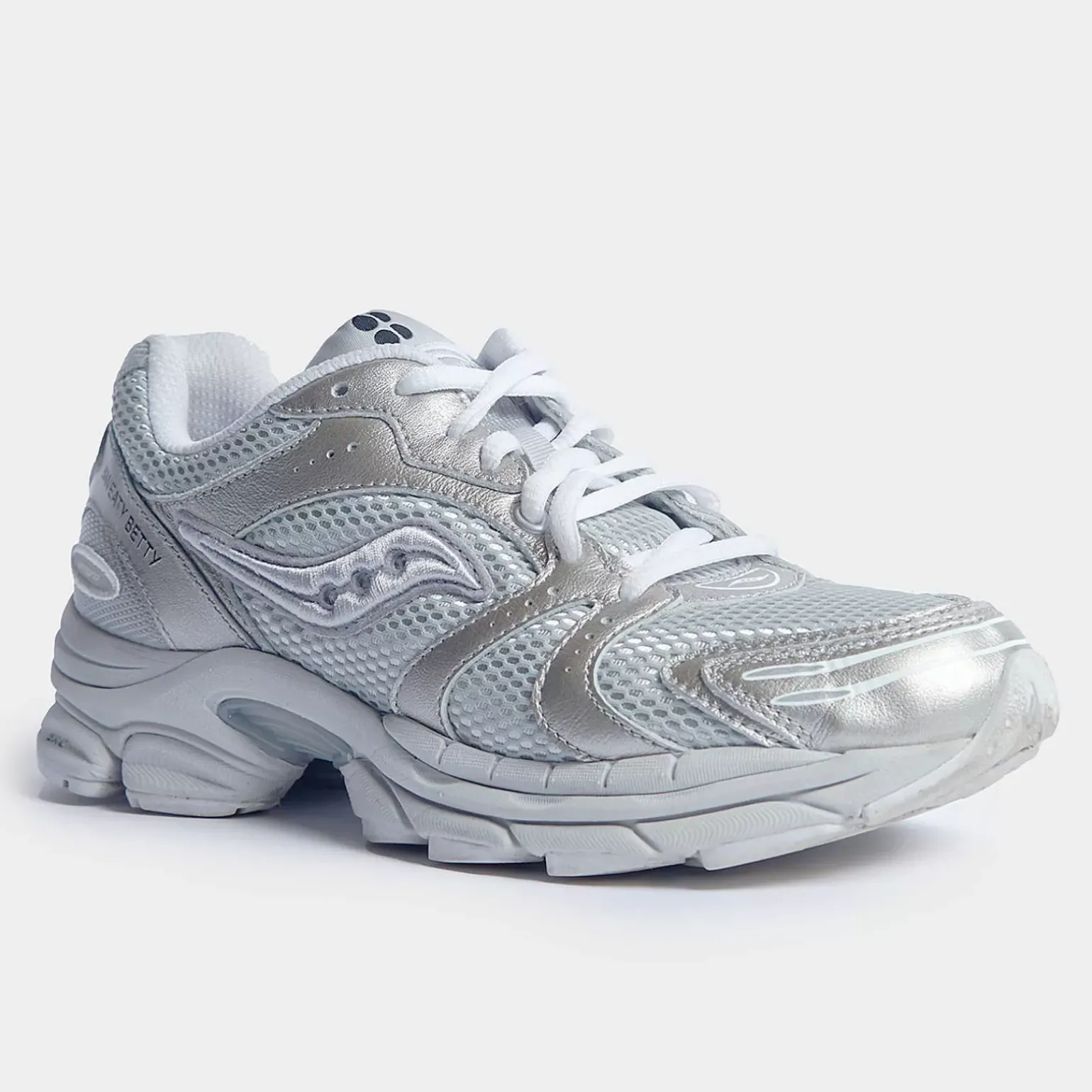 Saucony Sweaty Betty X ProGrid Triumph 4|Donna Lifestyle|Retro Tech
